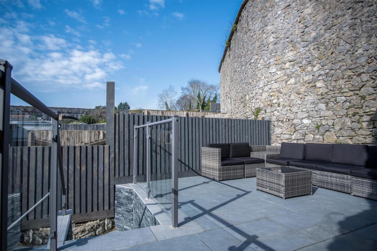 Hawtree Cottage - 2 Bedroom Cottage - Tenby Kültér fotó
